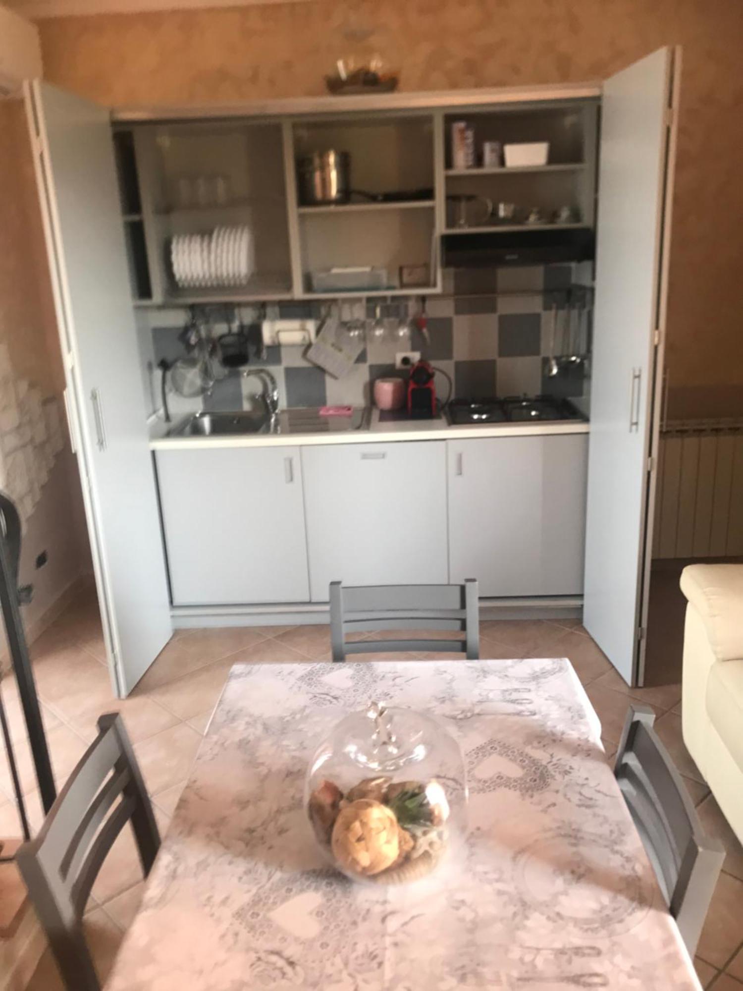 Enza-Home-In-Roma Exteriör bild